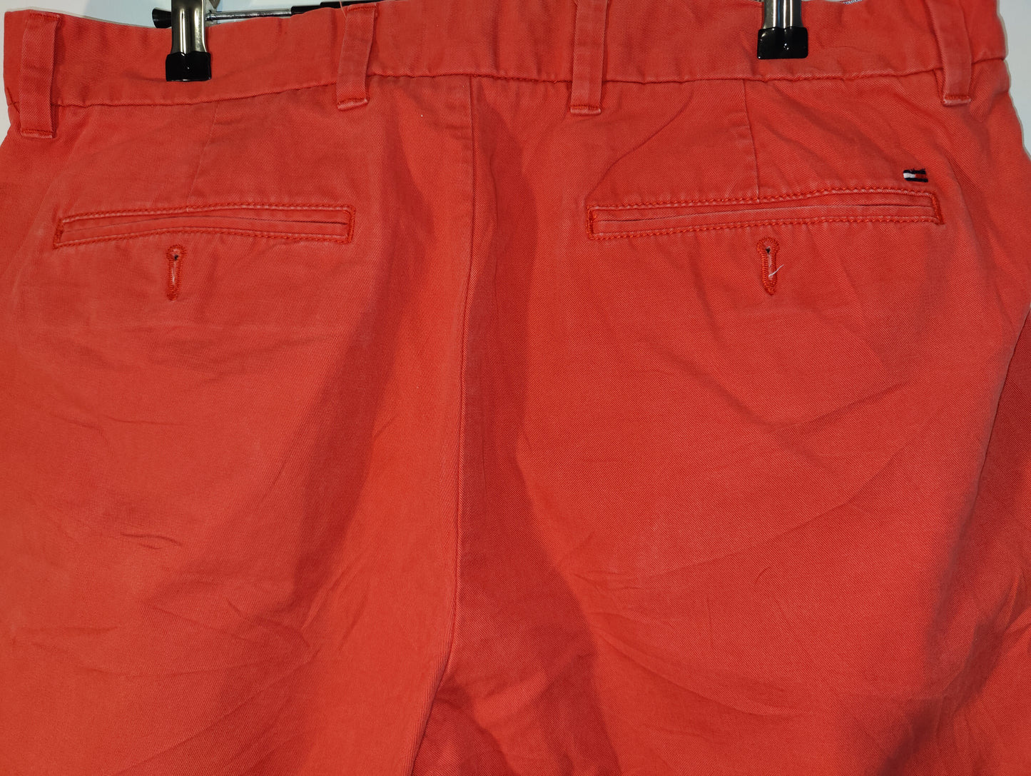 BERMUDA TOMMY HILFIGER ROJO
