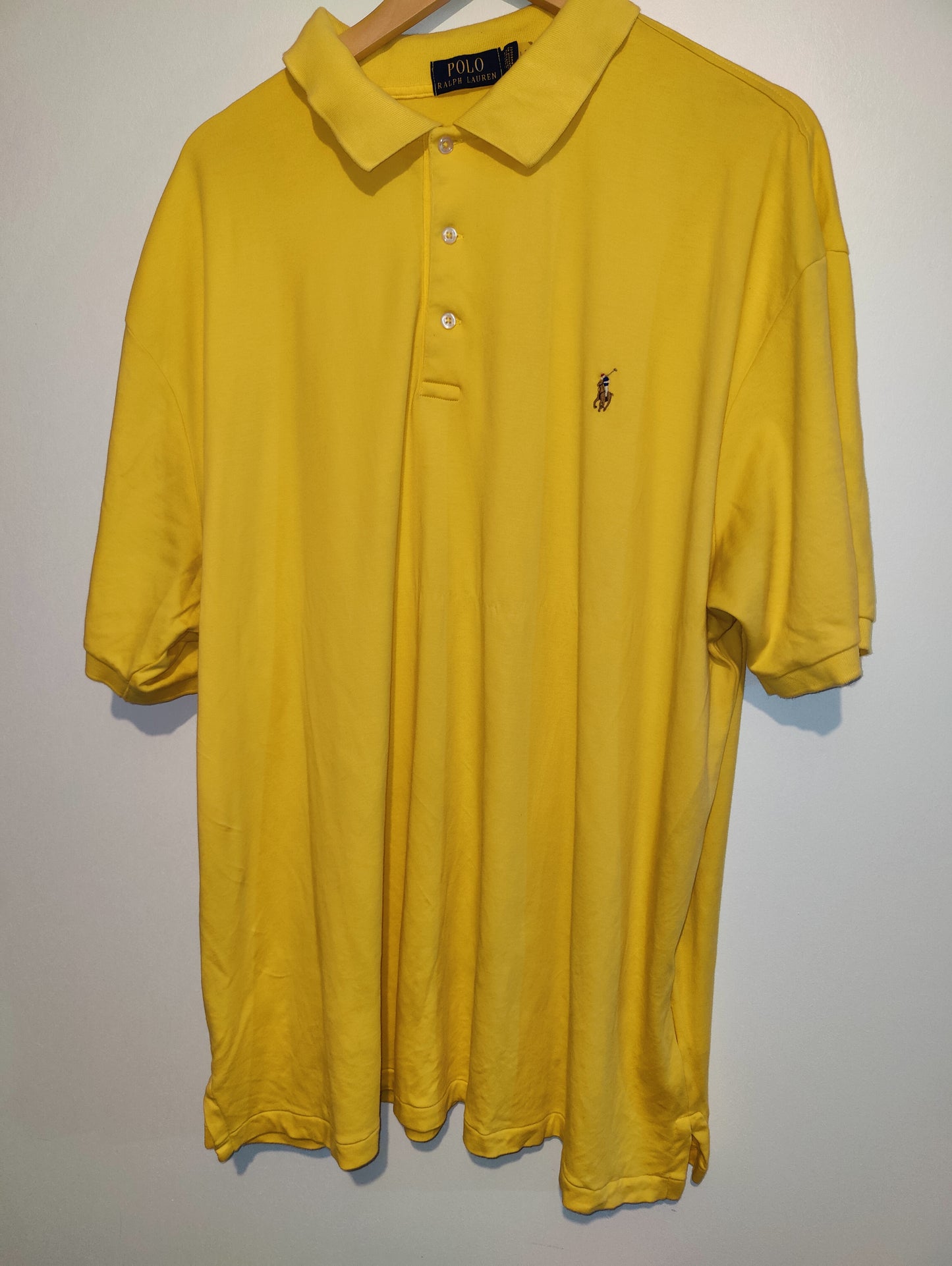 POLERA RALPH LAUREN AMARILLA EXTRA GRANDE